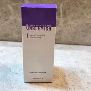 Rodan+Fields unblemish face wash